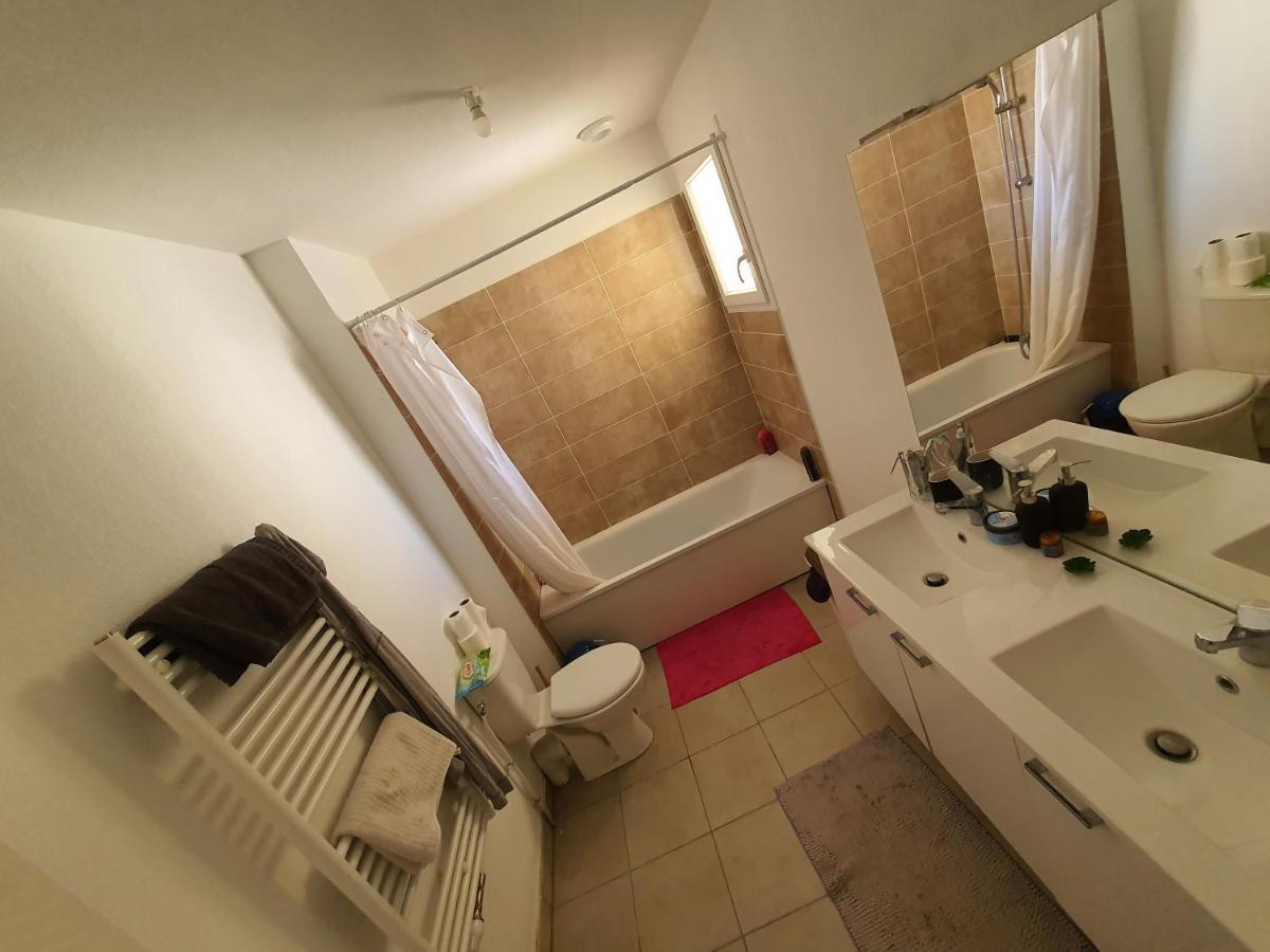 Chambre 11M2 Dans Maison Toute Equipee Tresses Exteriér fotografie
