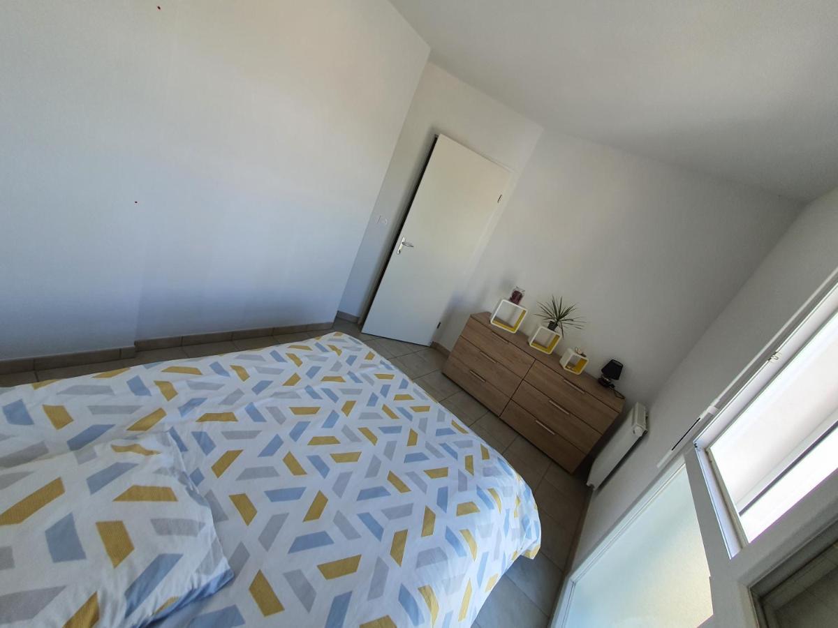 Chambre 11M2 Dans Maison Toute Equipee Tresses Exteriér fotografie